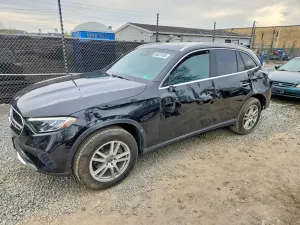 Mercedes-Benz GLC 2.0L 4 2025