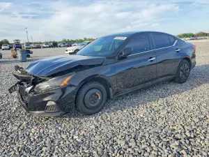 Nissan Altima 2.5L 4 2022