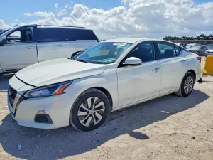 Nissan Altima 2.5L 4 2019