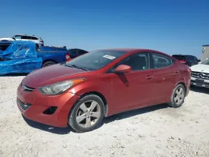 Hyundai Elantra 1.8L 4 2013