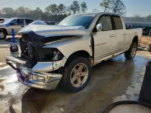 Dodge RAM 5.7L 8 2011