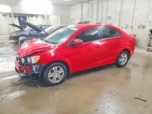 Chevrolet Aveo (Sonic) 1.8L 4 2015