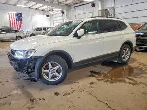 Volkswagen Tiguan 2.0L 4 2018