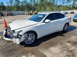Infiniti Q50 3.0L 6 2016