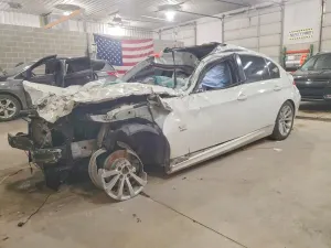 BMW 3 Series 3.0L 6 2011
