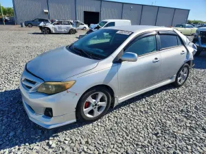 Toyota Corolla 1.8L 4 2011