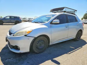 Toyota Matrix 1.8L 4 2012
