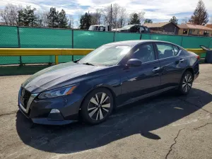 Nissan Altima 2.5L 4 2021