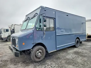 Freightliner MT-45 6.0L 8 2020