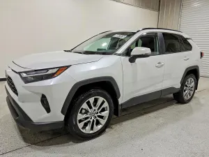 Toyota Rav4 2.5L 4 2025
