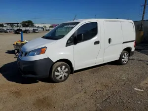 Nissan NV200 2015