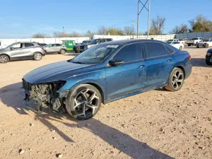 Volkswagen Passat 2.0L 4 2021