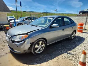 Hyundai Elantra 2.0L 4 2010
