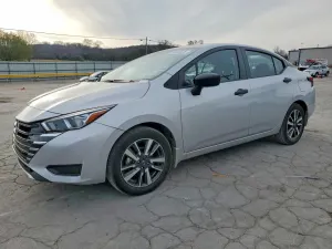 Nissan Versa 1.6L 4 2024