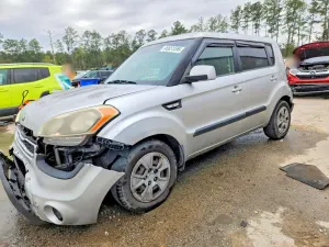 Kia Soul 1.6L 4 2013