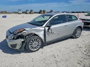 Volvo C30 2.5L 5 2012