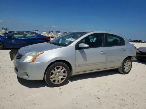 Nissan Sentra 2.0L 4 2011
