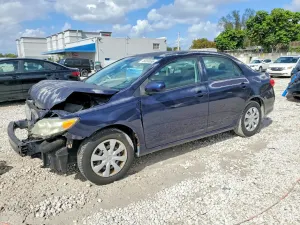 Toyota Corolla 1.8L 4 2013