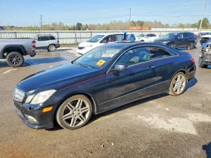Mercedes-Benz E 5.5L 8 2010