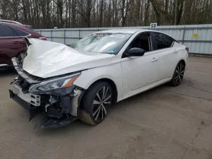 Nissan Altima 2.5L 4 2020