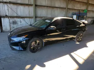 Hyundai Elantra 2.0L 4 2021