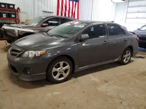 Toyota Corolla 1.8L 4 2013