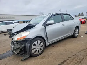 Toyota Yaris 1.5L 4 2011