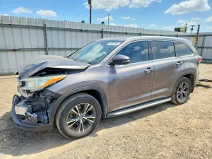 Toyota Highlander 3.5L 6 2016