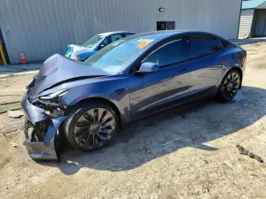 Tesla Model 3 2023