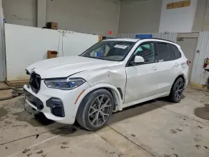 BMW X5 3.0L 6 2021