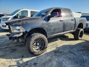 RAM 1500 5.7L 8 2017