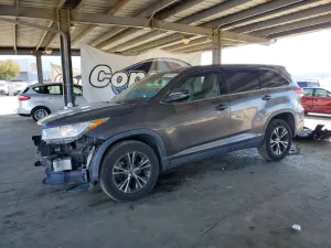 Toyota Highlander 3.5L 6 2019