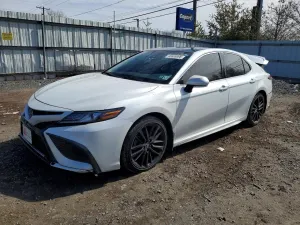 Toyota Camry 2.5L 4 2022