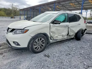 Nissan Rogue 2.5L 4 2015