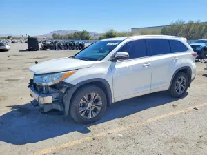 Toyota Highlander 3.5L 6 2014