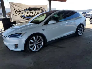 Tesla Model X 2016