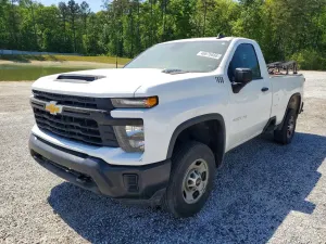 Chevrolet Silverado 1500 6.6L 8 2025