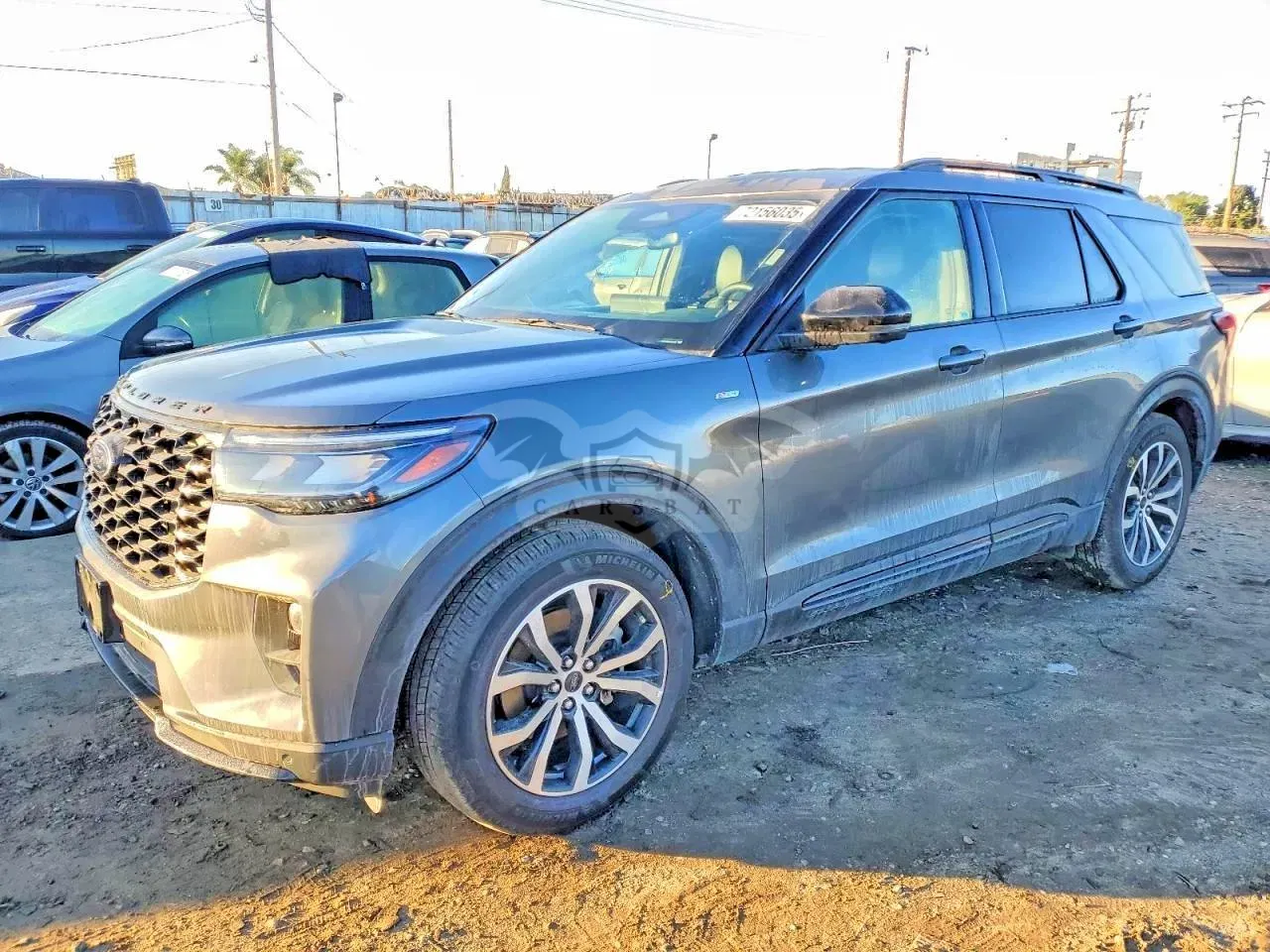 Ford Explorer 2.3L 4 2025