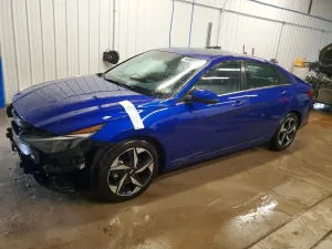 Hyundai Elantra 2.0L 4 2023