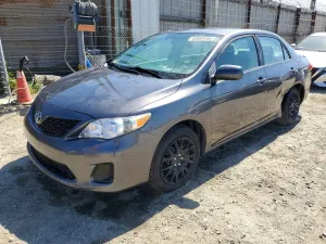 Toyota Corolla 1.8L 4 2013
