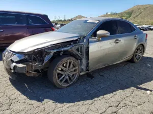 Lexus IS 2.0L 4 2016