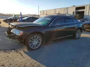 Chrysler 300C 5.7L 8 2014