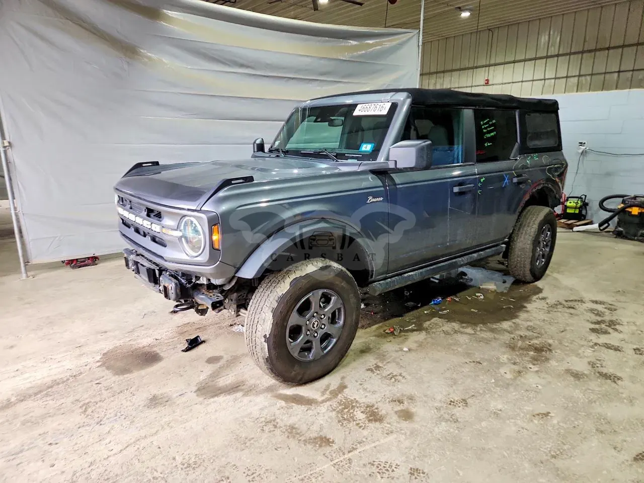 Ford Bronco 2.3L 4 2022