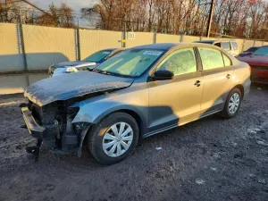 Volkswagen Jetta 2.0L 4 2014