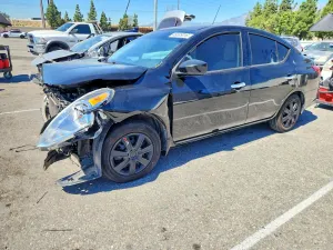 Nissan Versa 1.6L 4 2016
