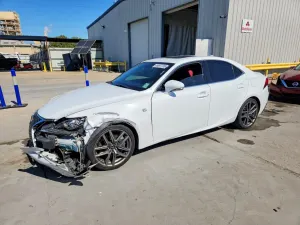 Lexus IS 2.0L 4 2016