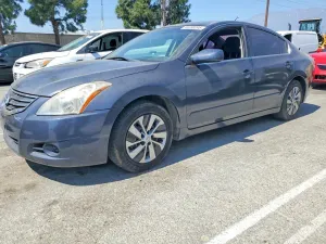 Nissan Altima 2.5L 4 2012