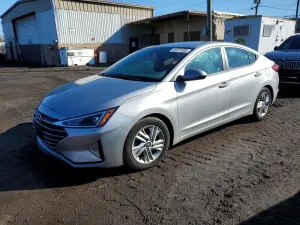 Hyundai Elantra 2.0L 4 2020