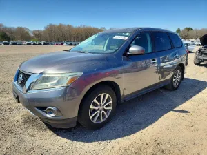 Nissan Pathfinder 3.5L 6 2015
