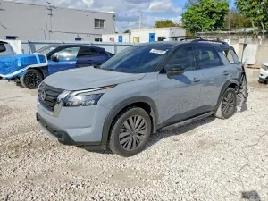 Nissan Pathfinder 3.5L 6 2025